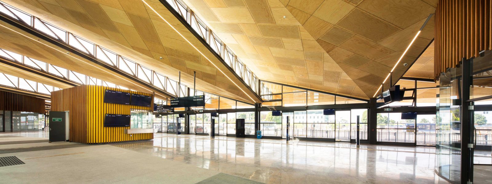 Manukau-bus-station-#7